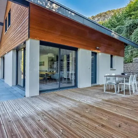 Holiday home On The Shores Of Annecy Duingt